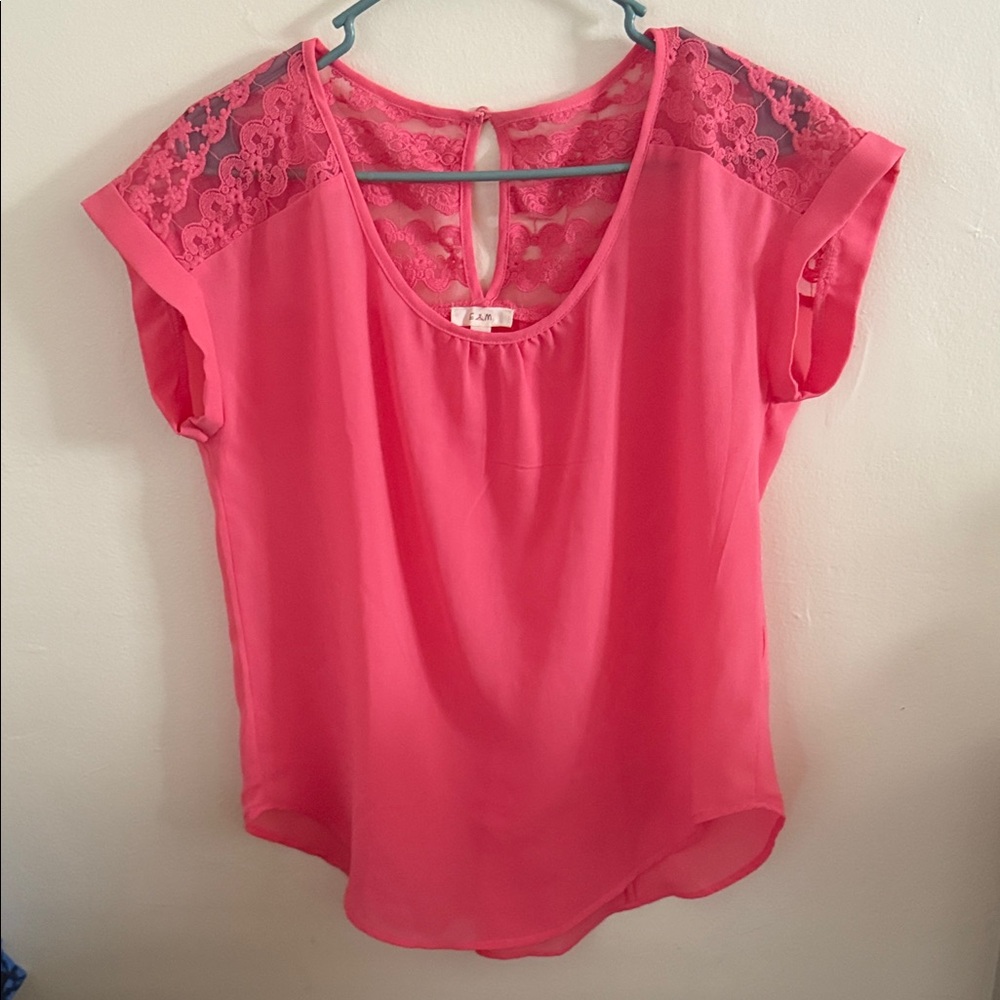 Women's Pink Lace Accent Top